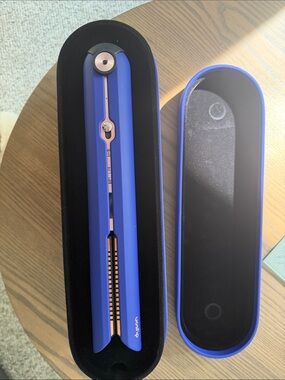 Dyson Corrale Vinca Blue/Rosé Wireless Hair Straightener with box and charger